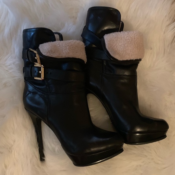 Michael Kors Heeled Leather Boots - Picture 1 of 7